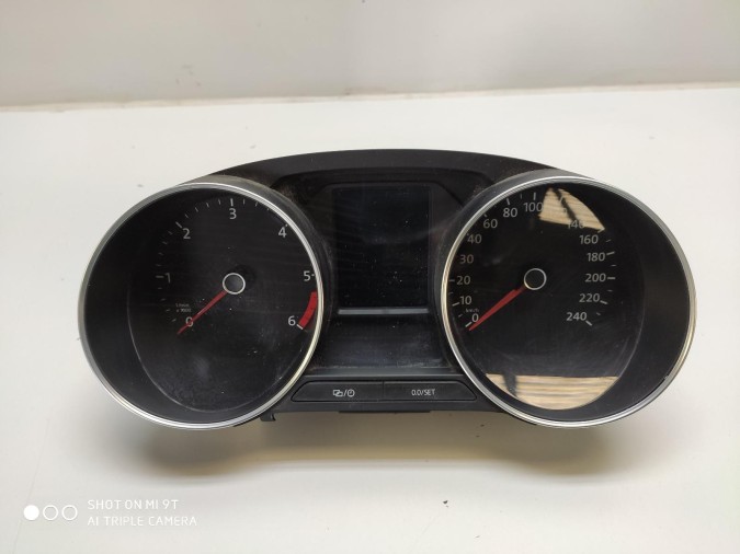 CUADRO INSTRUMENTOS VOLKSWAGEN POLO 2014