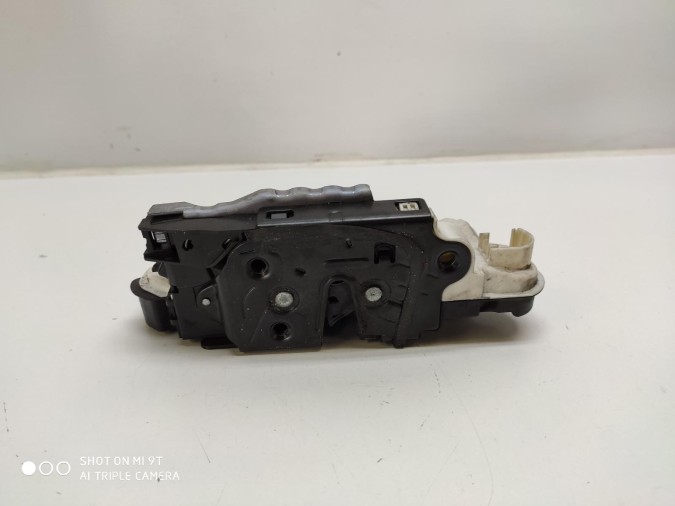 CERRADURA PUERTA DELANTERA IZQUIERDA VOLKSWAGEN POLO 2014
