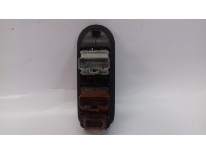INTERRUPTOR DE LA VENTANA ELECTRICA RENAULT MEGANE 2003