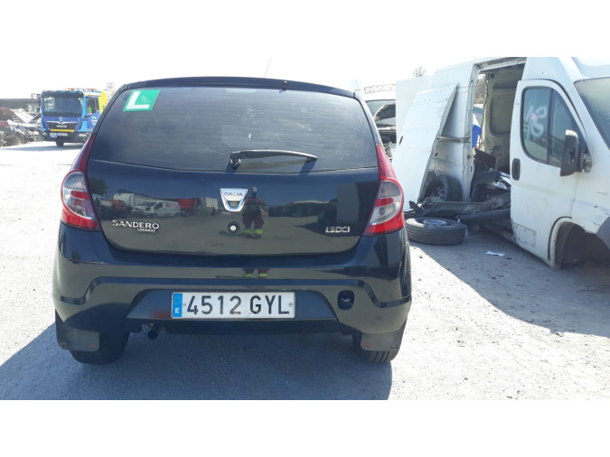 DACIA SANDERO Año : 2010
