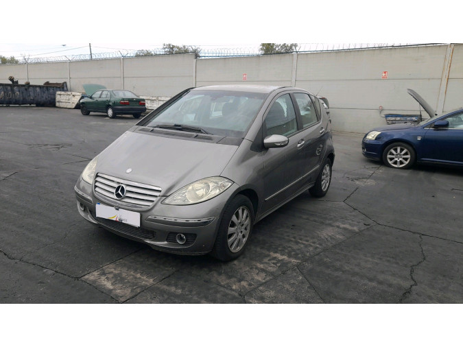 PILOTO TRASERO DERECHO MERCEDES A 180 CDI 2005