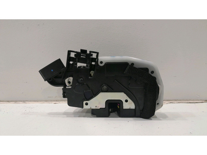 CERRADURA PUERTA DELANTERA DERECHA NISSAN X TRAIL 40402