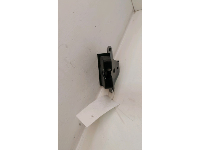 CERRADURA PORTÓN TRASERO FORD MONDEO 2009