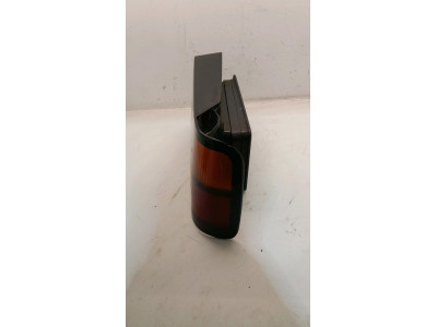 PILOTO TRASERO DERECHO VOLVO 440-460 1991