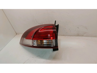 PILOTO TRASERO IZQUIERDO RENAULT CLIO 2014