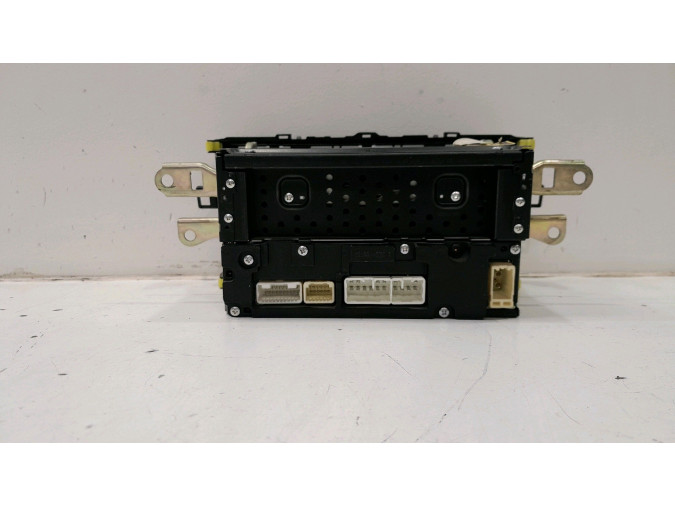 RADIO TOYOTA AURIS 2006