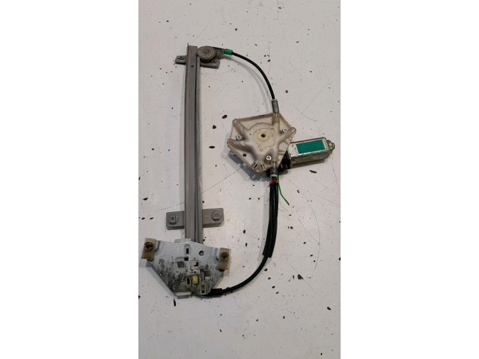 ELEVALUNAS DELANTERO DERECHO VOLVO S40 1998