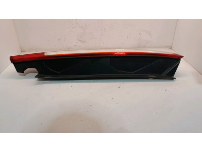 PILOTO TRASERO DERECHO FORD FOCUS 2009