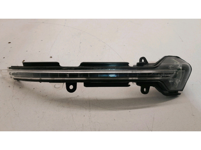 INTERMITENTE RETROVISOR DERECHO SEAT LEON 2019
