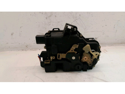 CERRADURA PUERTA TRASERA DERECHA SEAT LEON 2000
