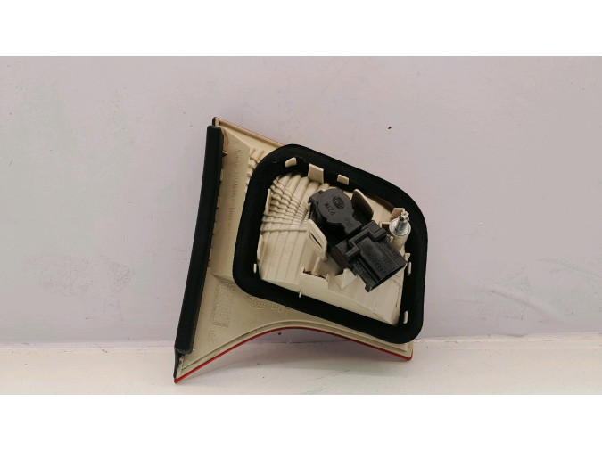 PILOTO TRASERO DERECHO AUDI A4 2005