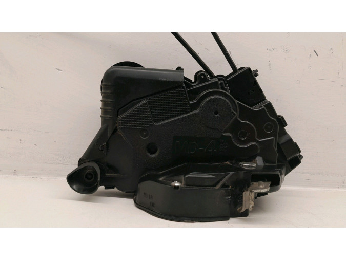 CERRADURA PUERTA DELANTERA DERECHA TOYOTA YARIS 2006