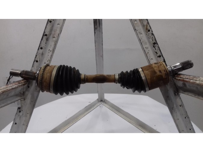 TRANSMISION DELANTERA DERECHA MITSUBISHI MONTERO 39532