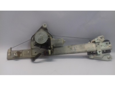 ELEVALUNAS TRASERO DERECHO MITSUBISHI MONTERO 39532