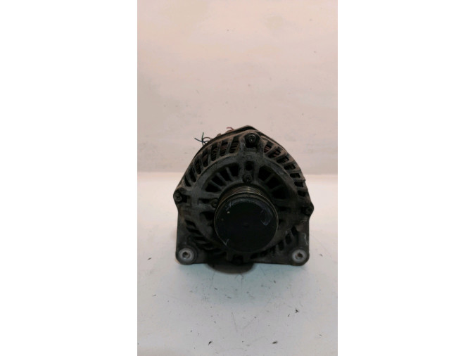 Alternador NISSAN NV200 2017