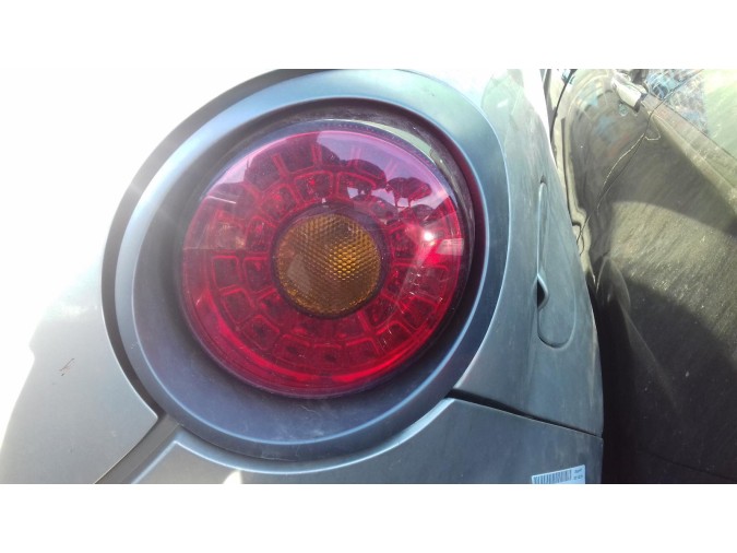 PILOTO TRASERO DERECHO ALFA ROMEO MITO 2010