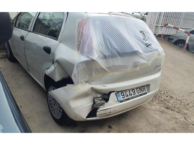 FIAT PUNTO Año : 2009