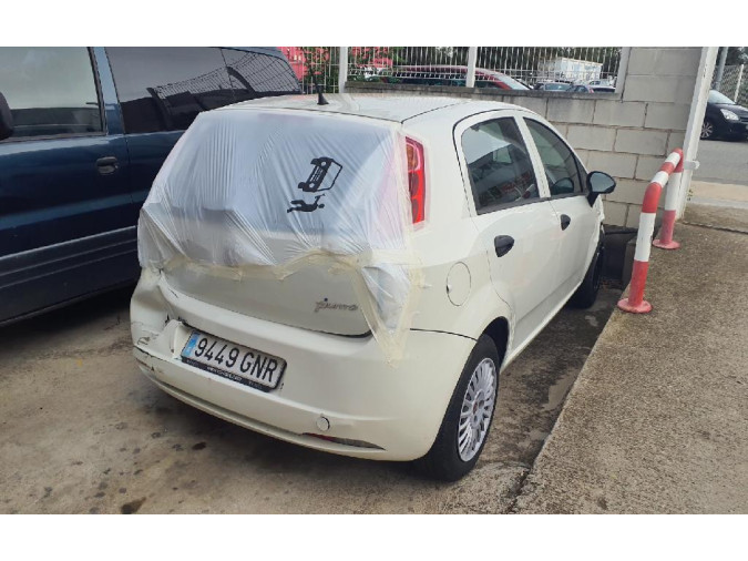 FIAT PUNTO Año : 2009