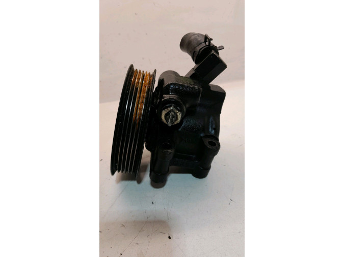 BOMBA SERVODIRECCION FORD FOCUS 2000