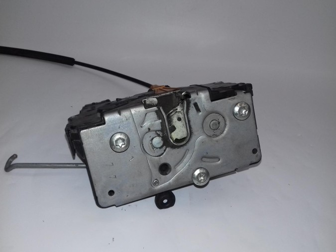 CERRADURA PUERTA DELANTERA DERECHA OPEL CORSA 2016