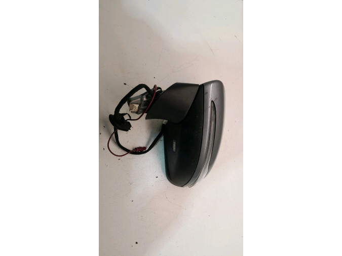 RETROVISOR IZQUIERDO MERCEDES C 250 GRIS 2016