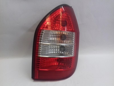 PILOTO TRASERO DERECHO OPEL ZAFIRA 2005