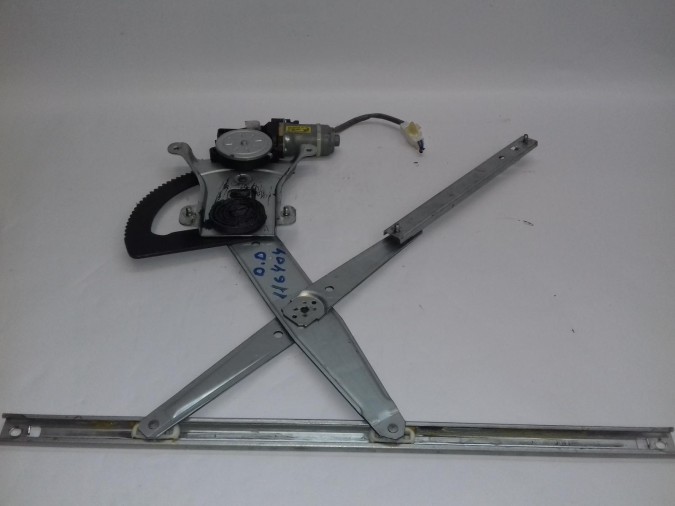 ELEVALUNAS DELANTERO DERECHO CHEVROLET AVEO 2011
