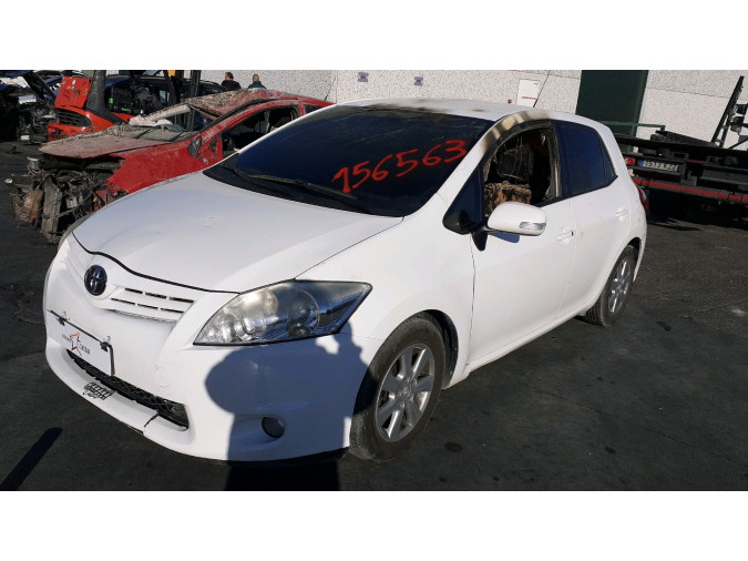 Intercooler TOYOTA AURIS  2012