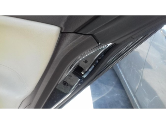 CERRADURA TRASERA DERECHA OPEL INSIGNIA 2009