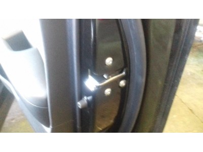 CERRADURA PUERTA DELANTERA DERECHA KIA NIRO 2018