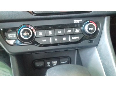 MANDO CALEFACCIÓN KIA NIRO 2018