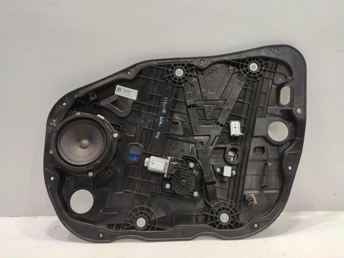 ELEVALUNAS DELANTERO DERECHO KIA NIRO 2018