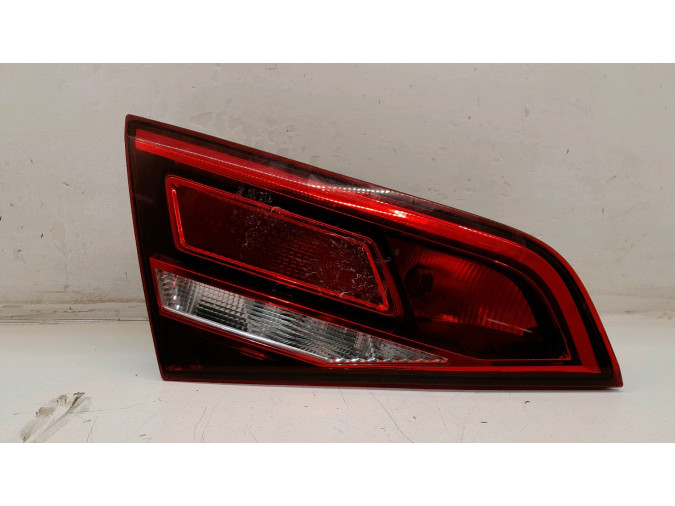 PILOTO TRASERO INTERIOR IZQUIERDO AUDI A3 2016