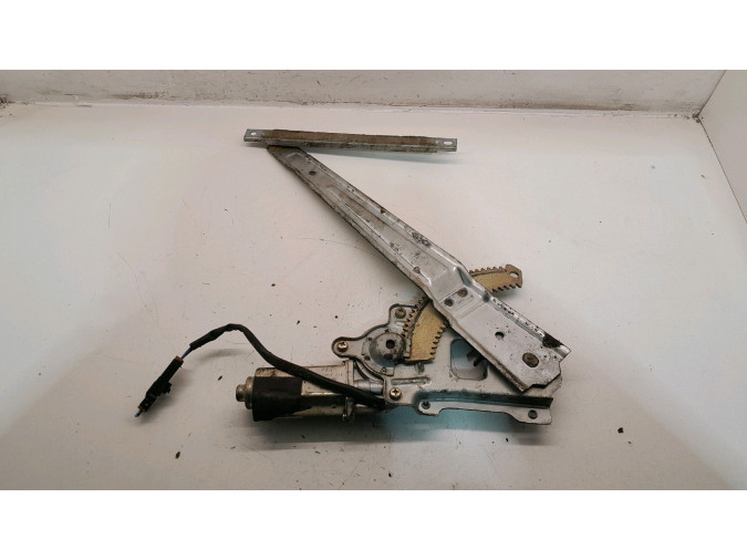 ELEVALUNAS TRASERO DERECHO NISSAN PATROL 2002