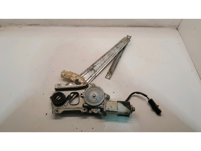 ELEVALUNAS TRASERO DERECHO NISSAN PATROL 2002