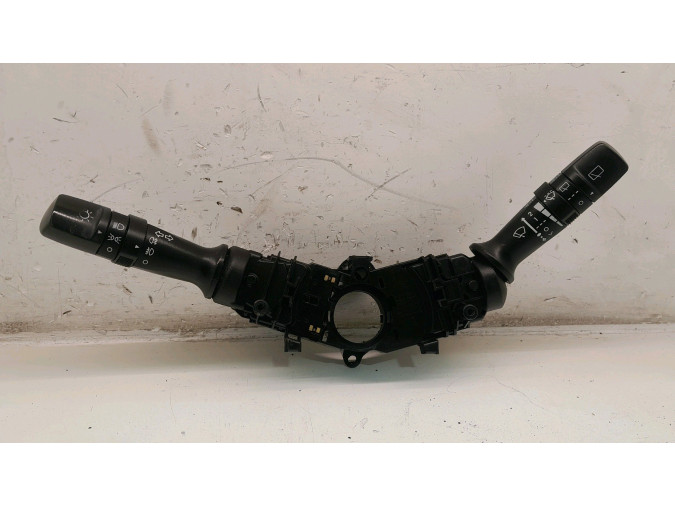 MANDO MULTIFUNCION HYUNDAI IX20 2011