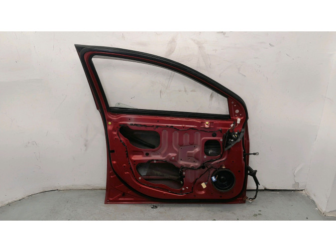 PUERTA DELANTERA IZQUIERDA MITSUBISHI LANCER ROJA 2009