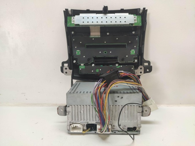 SISTEMA AUDIO MITSUBISHI OUTLANDER 2008