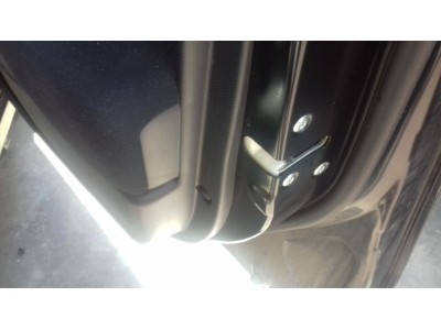 CERRADURA PUERTA DELANTERA DERECHA CHEVROLET LACETTI 2008