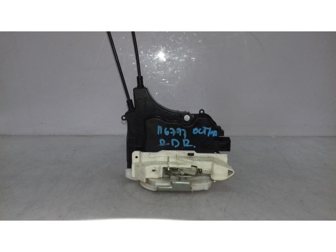 CERRADURA PUERTA DELANTERA DERECHA CHEVROLET LACETTI 2008