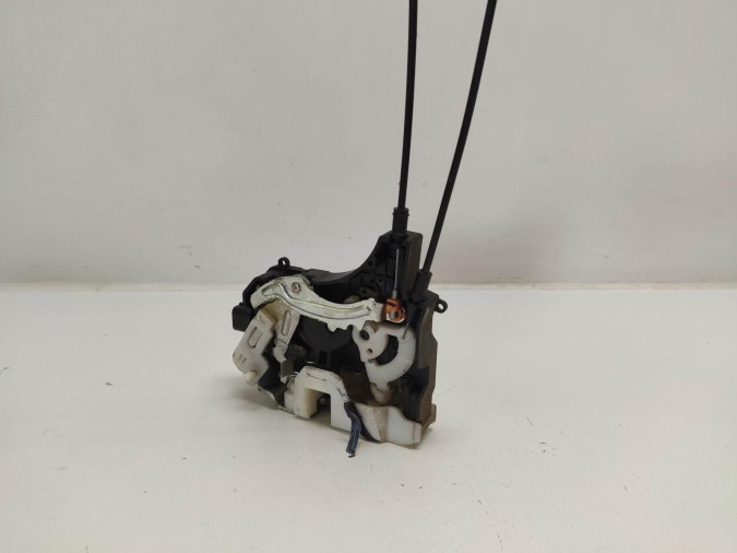 CERRADURA PUERTA TRASERA DERECHA CHEVROLET LACETTI 2008