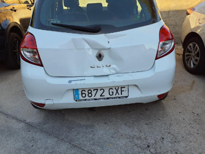 RENAULT CLIO Año : 2010