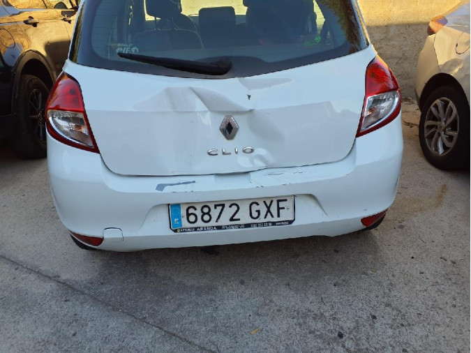RENAULT CLIO Año : 2010