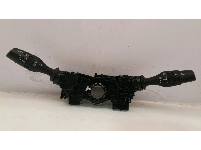 MANDO MULTIFUNCION LEXUS NX 300H 2018