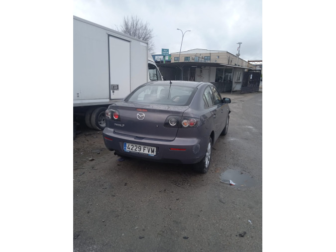 MAZDA 3 Año : 2007