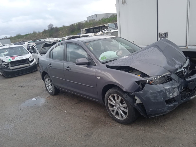 MAZDA 3 Año : 2007
