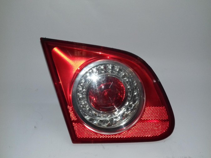 PILOTO TRASERO IZQUIERDO INTERIOR FORD FOCUS 2006
