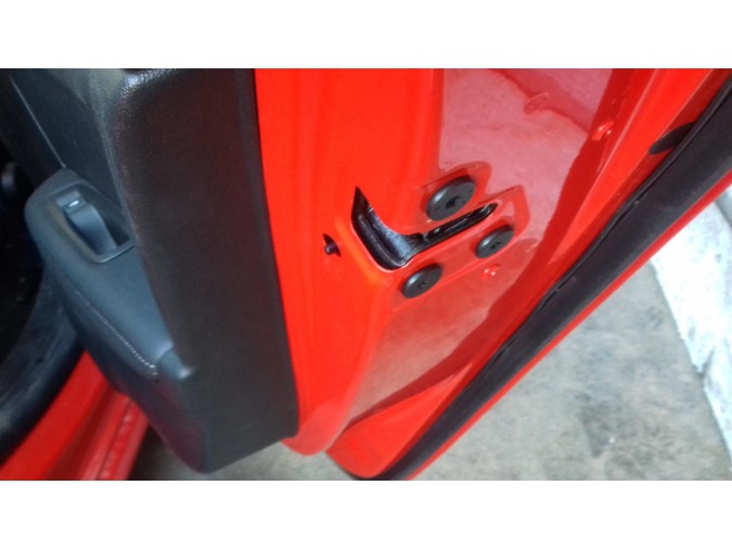 CERRADURA PUERTA TRASERA DERECHA RENAULT MEGANE 2017