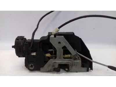 CERRADURA PUERTA DELANTERA DERECHA MERCEDES CLASE A 2001