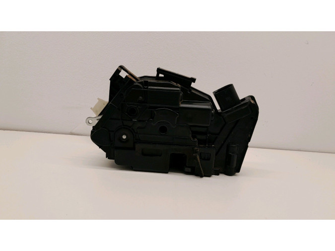 CERRADURA PUERTA DELANTERA DERECHA SEAT IBIZA 2010